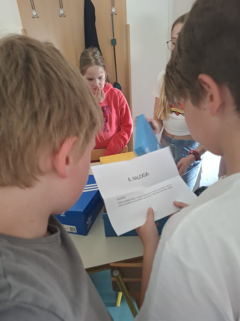 Spoznavanje računalništva brez računalnika