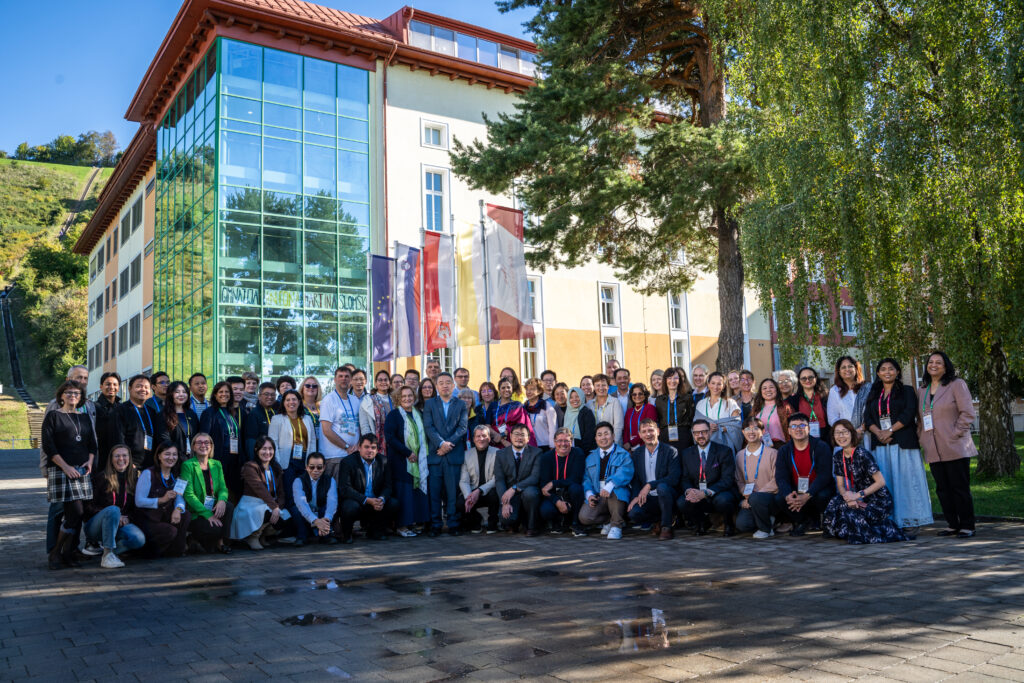 Mednarodna konferenca ASEFClassNet18 v Mariboru