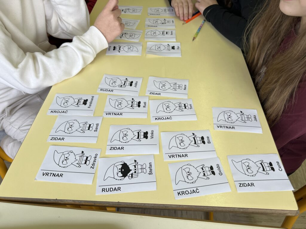 DALI4US - Palčki